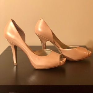 Jessica Simpson Nude Peep Toe Size 8